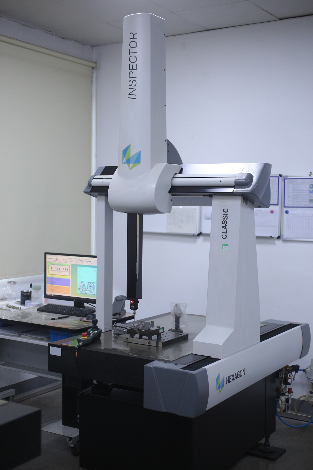 Coordinate Measuring Machine